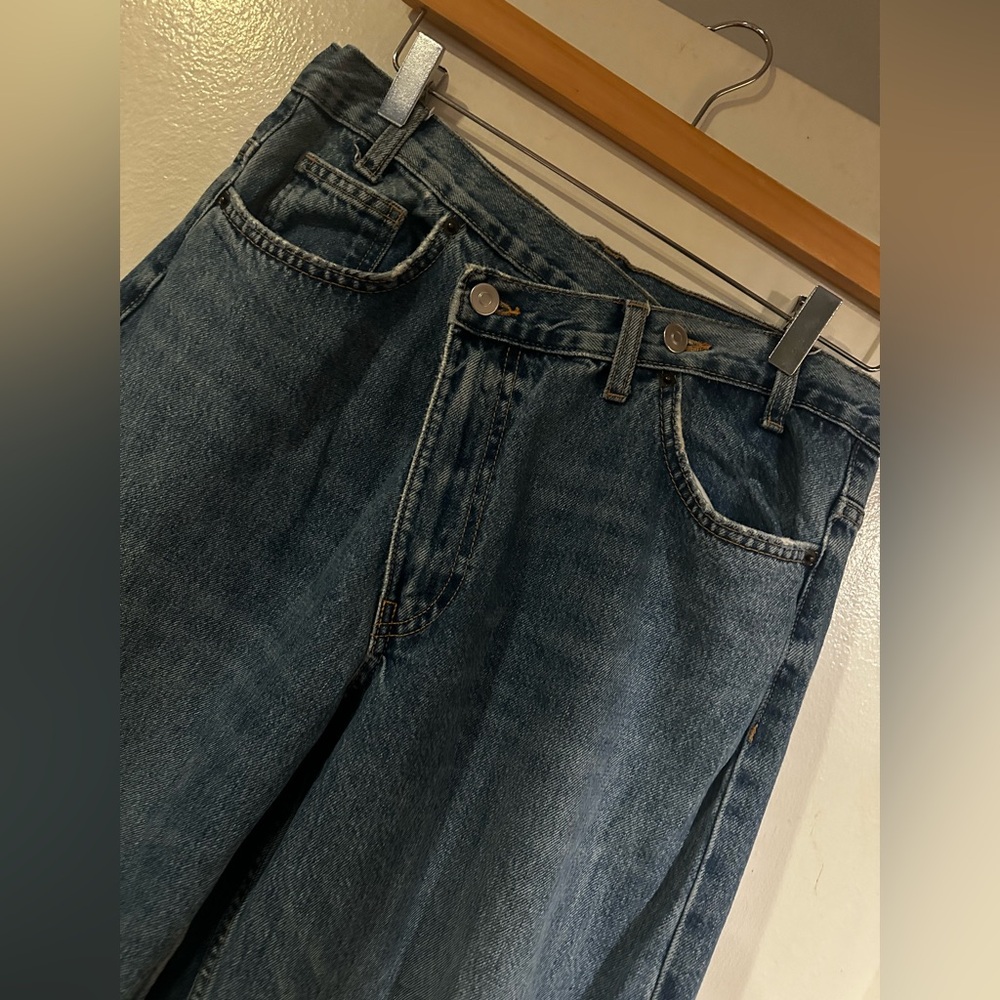 Zara High Waisted Leg Crossover Jeans - Picture 3 of 7